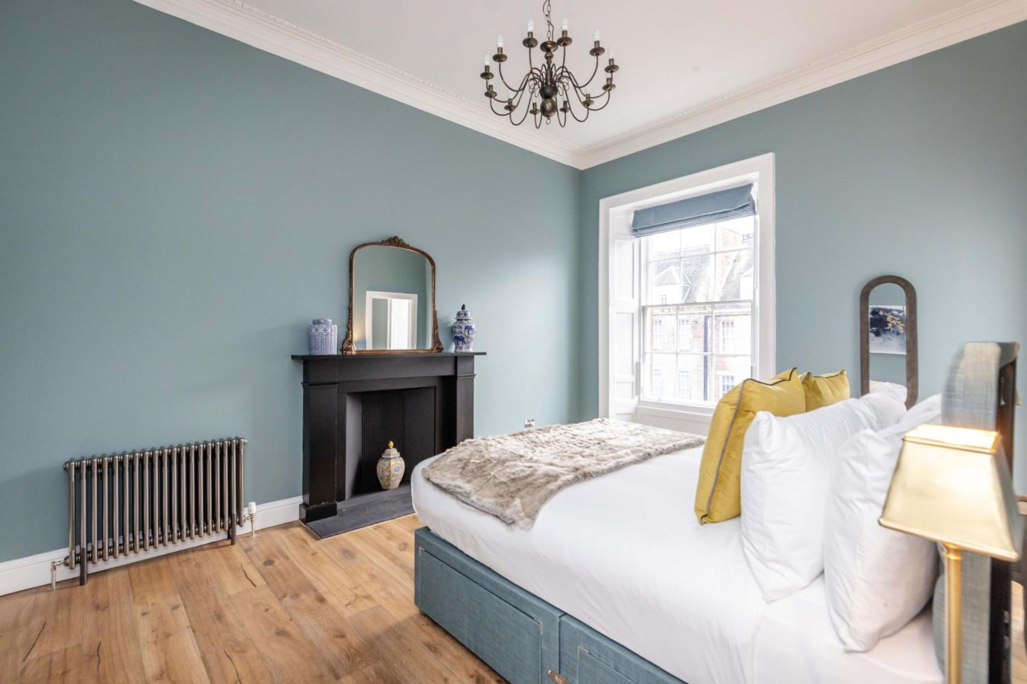 Dragon Suites Luxury Apartments At 9 Albyn Place Edimburgo Exterior foto