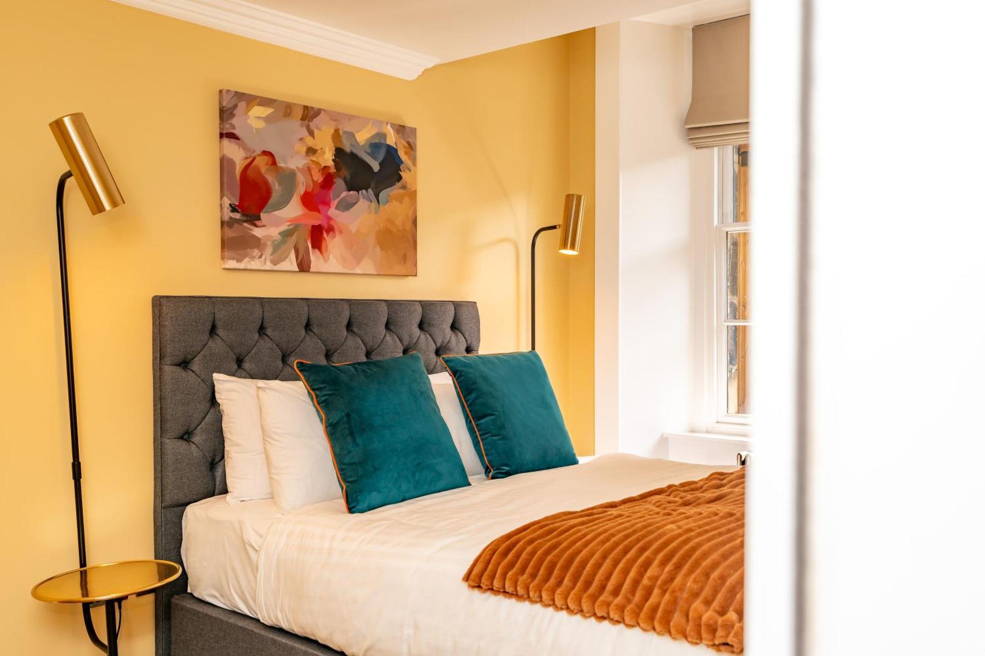 Dragon Suites Luxury Apartments At 9 Albyn Place Edimburgo Exterior foto