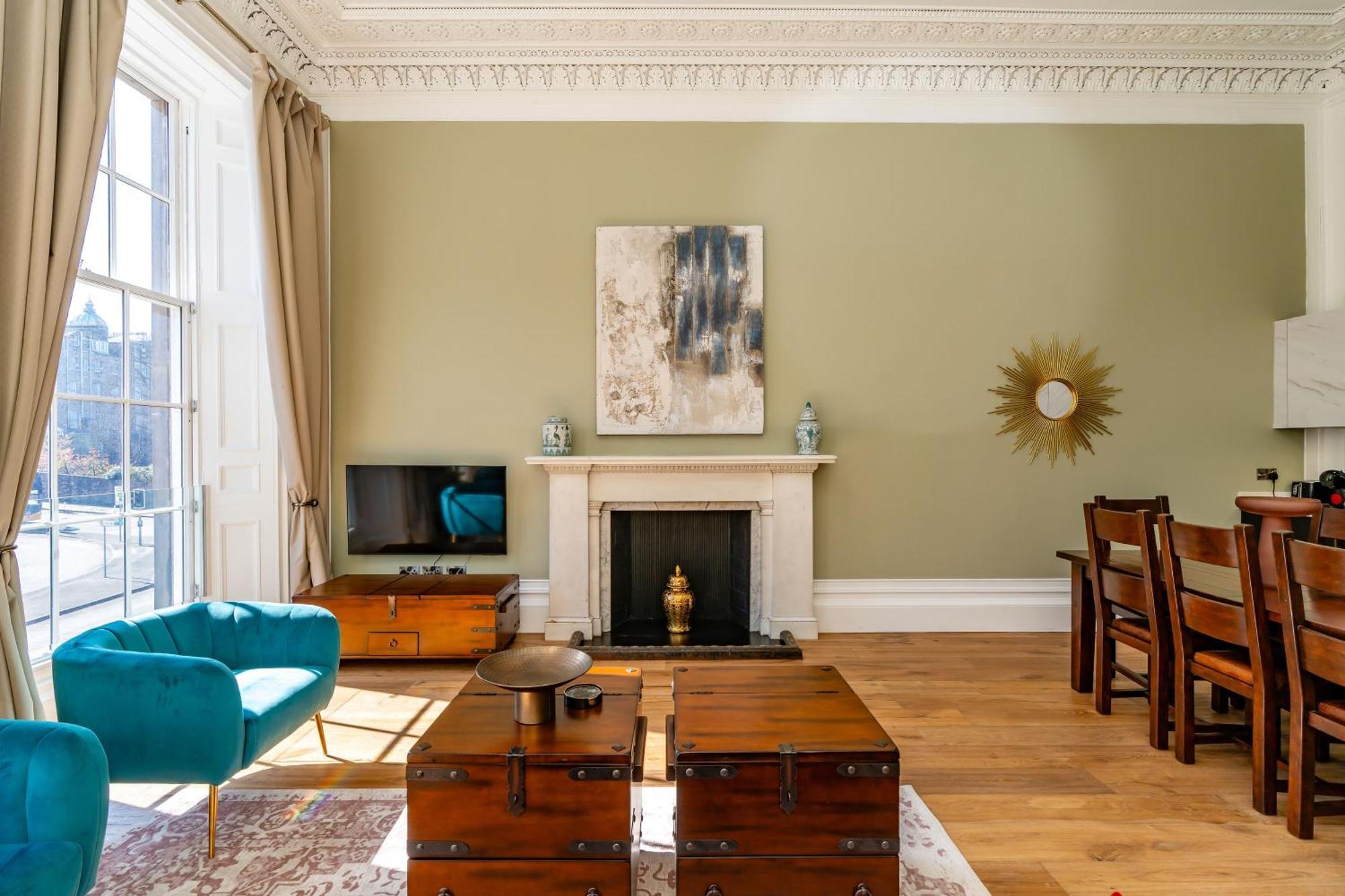 Dragon Suites Luxury Apartments At 9 Albyn Place Edimburgo Exterior foto