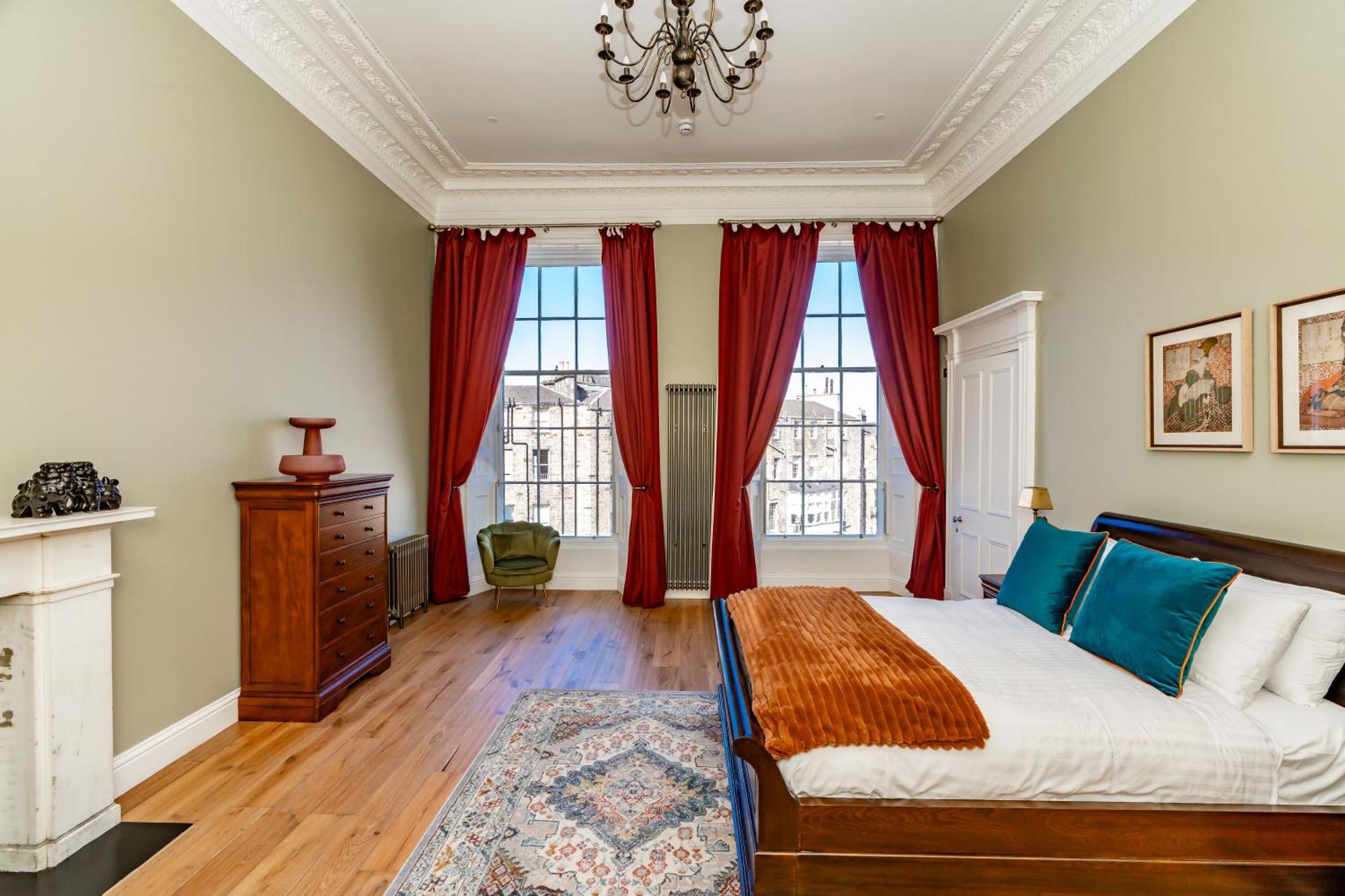 Dragon Suites Luxury Apartments At 9 Albyn Place Edimburgo Exterior foto
